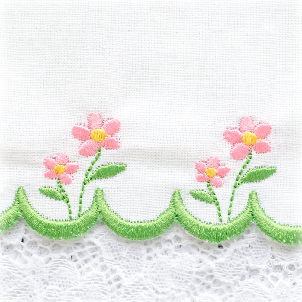 Bild 1 von Festonbortenset,  Blümchen 10x10 + 13x18 + 16x26 + 20x36, Endlosornament, Endlosborte