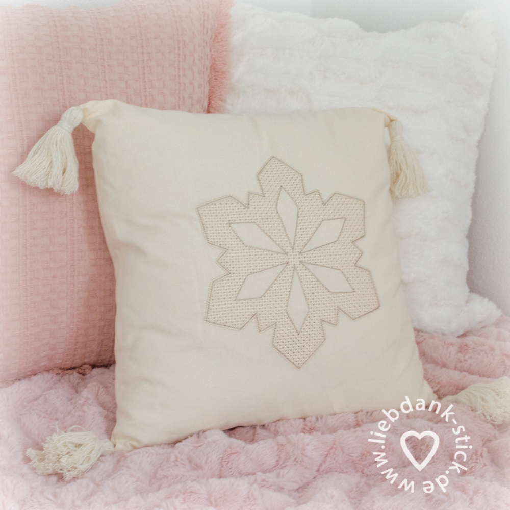 Bild 1 von Wing Needlework Schneeflocke-Ornament 10x10 + 13x18 + 15x24 + 16x26 + 18x30 + 20x20 Rahmen