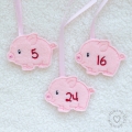 Bild 2 von ITH Adventskalender-Zahlen, Glücksschweinchen, Anhänger